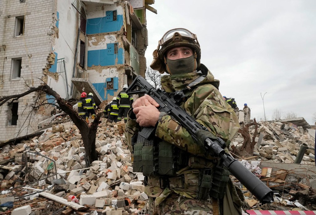Hvorfor skal vi ikke sende våpen inn i&nbsp;Ukraina-krigen?