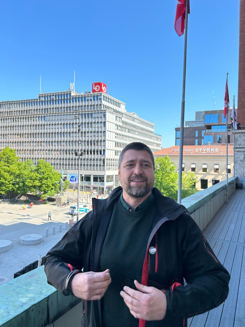 Fra serviceorganisasjon i nedgang til kamporganisasjon med enorm medlemsvekst – En samtale med leder for Norges største fagforening Oslo-Akershus Handel og Kontor, John Thomas Suhr